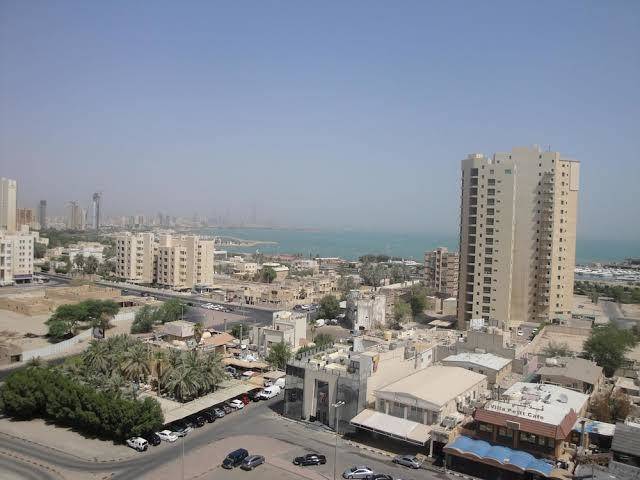 Marina Royal Hotel Suite Image