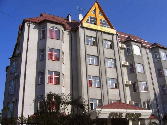 Silk road lodge