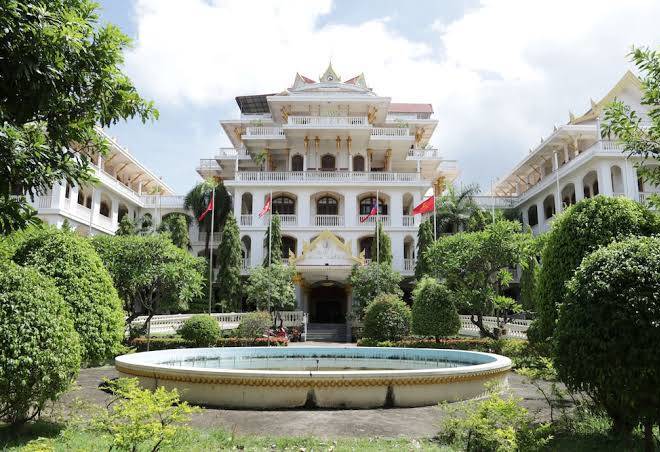 Champasak palace hotel