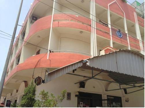 Royal pakse hotel