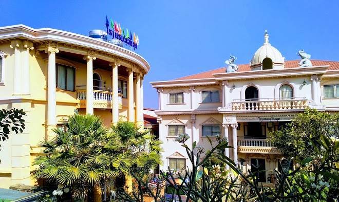 Soulinsouk Hotel Image