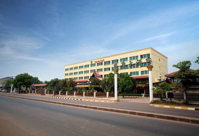 Angkham hotel