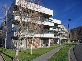 Ban Phuan Hotel Image