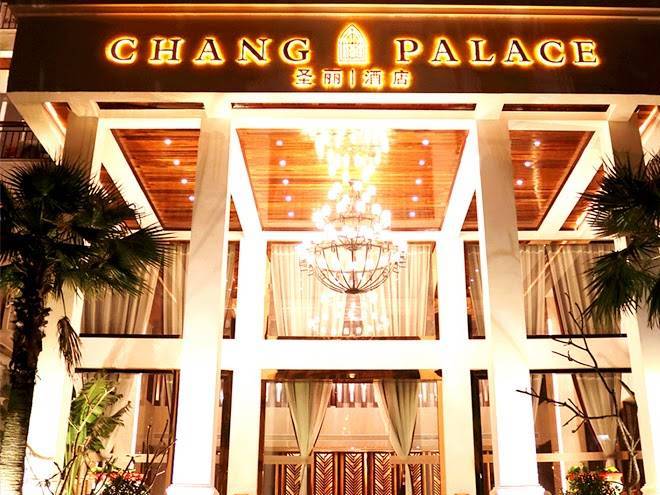 Chang palace vientiane