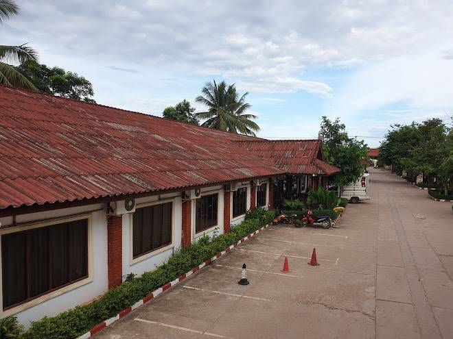 Inpeng Hotel & Resort Image