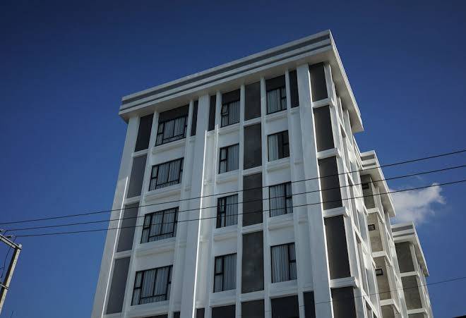 S 2 modern boutique hotel