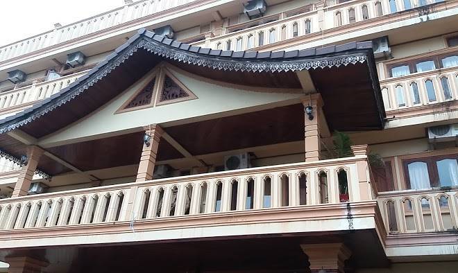 Vanhmaly hotel