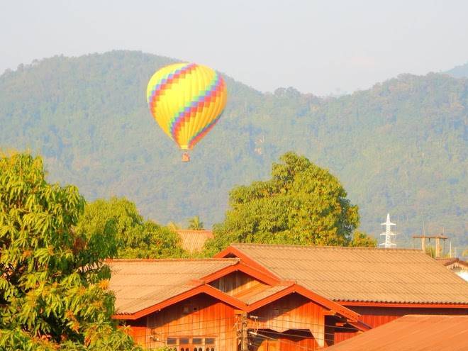 Vang vieng camellia hotel