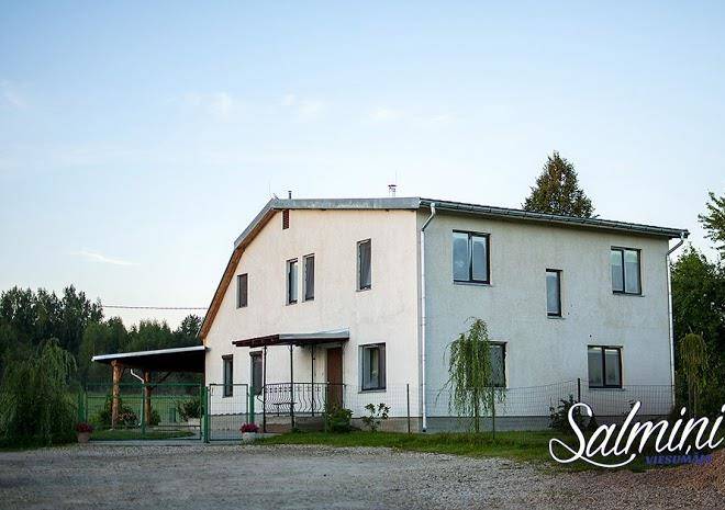 Salmini Viesu Nams Image