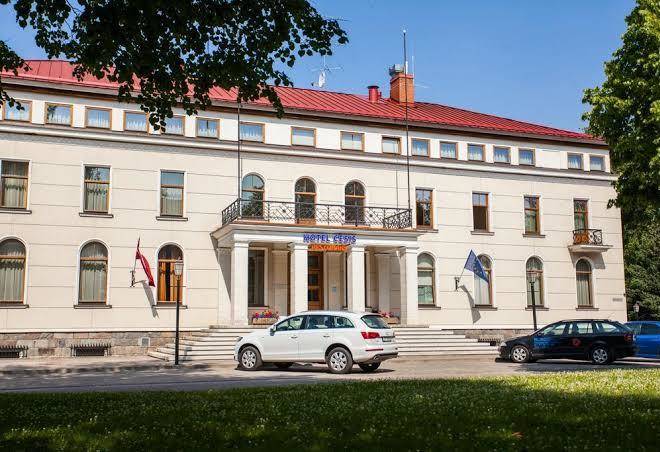 Cesis viesnica