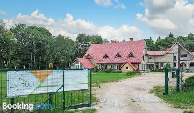 Viesu nams zviguli