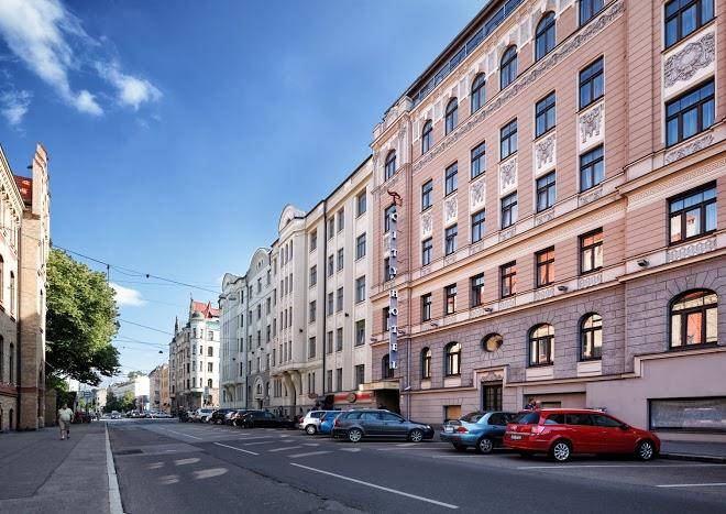 City hotel teater