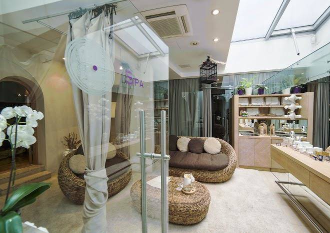 Dome spa