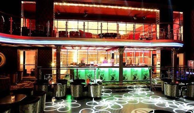 Royal casino spa & resort hotel