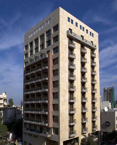 Park tower suites