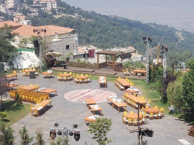 Raj hotel aley