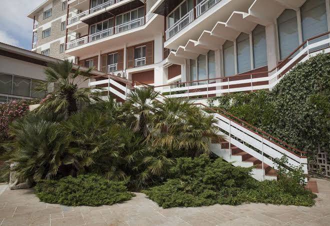 Al bustan hotel
