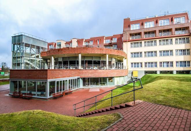 Royal spa residence