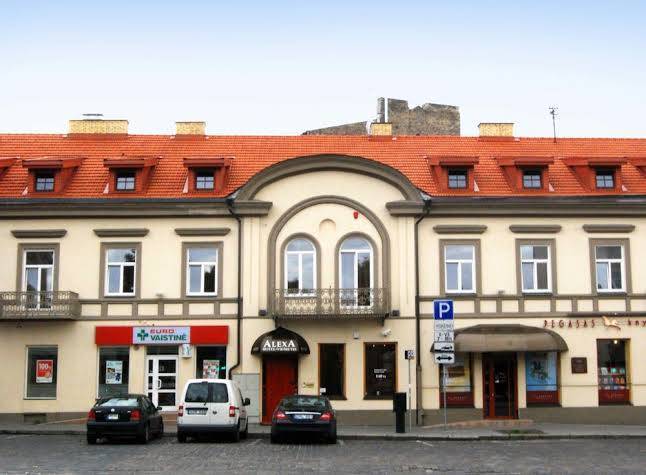 Alexa viesbutis boksto grupe