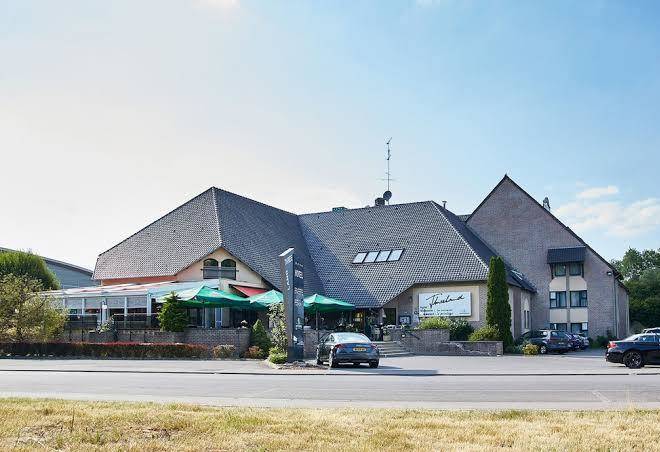 Threeland hotel