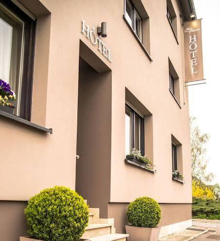 Mandarina Hotel Image