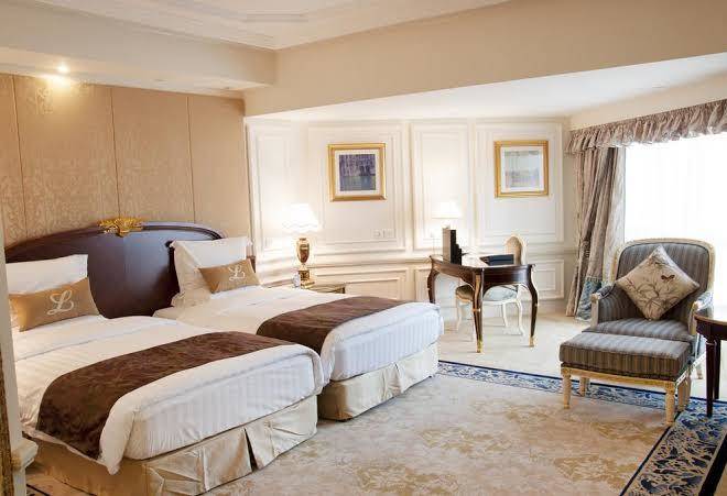 New Orient Landmark Hotel Image