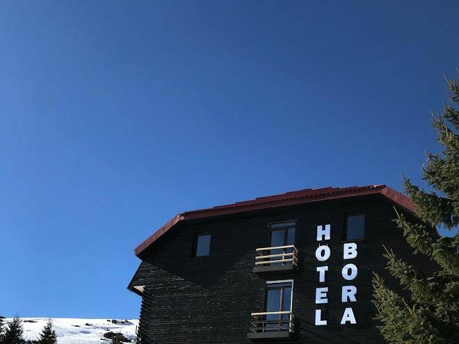 Hotel bora