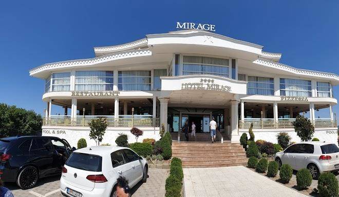 Hotel mirage