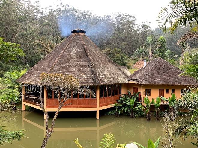 Vakona forest lodge
