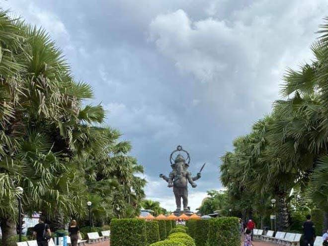 Arenaa Mountbatten Hotel Image