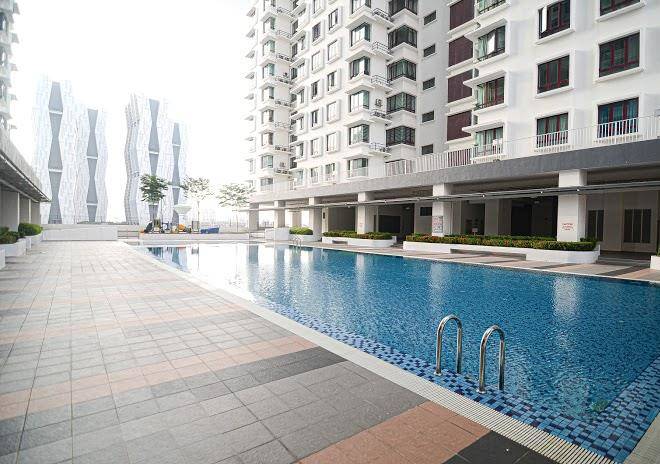 Dahlia klcc view rafflesia condominium