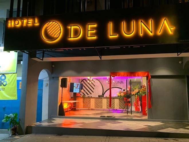 De luna hotel sri petaling