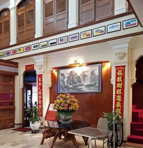 Hotel bintang warisan