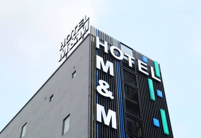 M&m Hotel Image