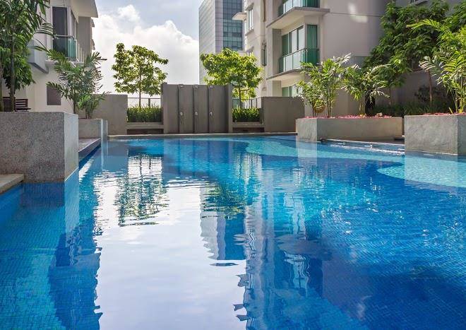 Rh suites publika solaris dutamas