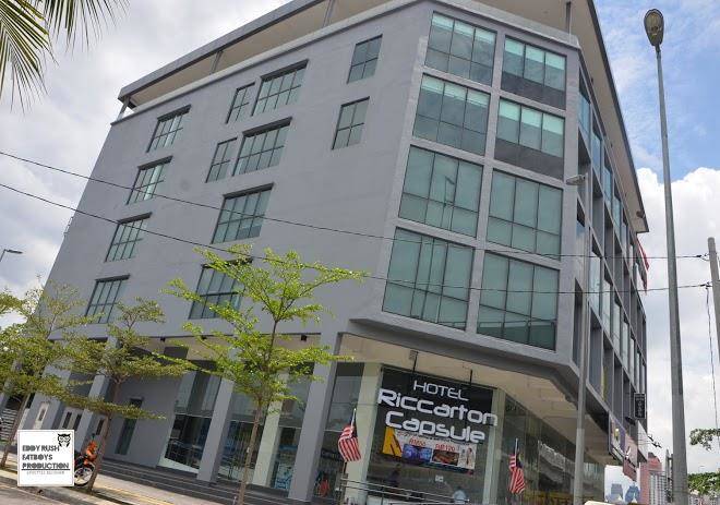 Riccarton capsule hotel