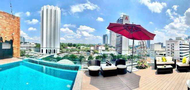 Sisiseni hotel kl