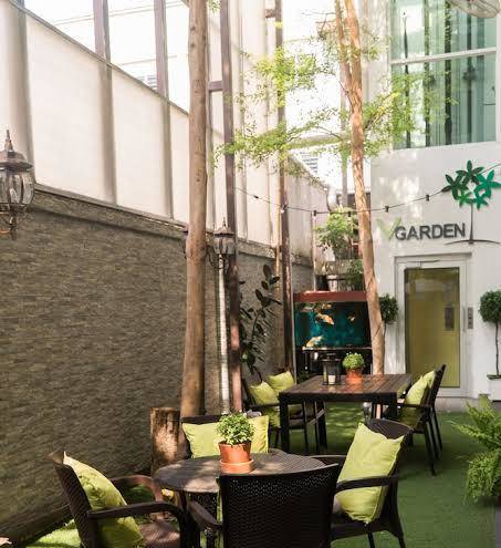 V garden hotel