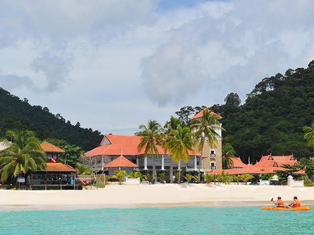 Sari pacifica beach resort & spa sibu island