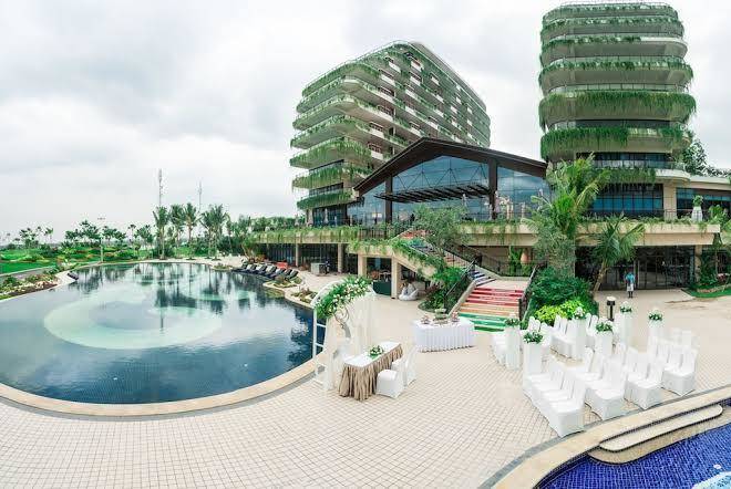 Forest city golf hotel