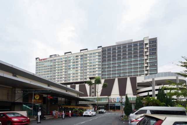 Hotel Holmes Gp Image