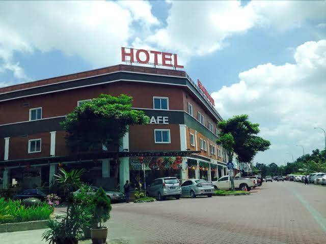 Peach Hill Hotel & Cafe Image