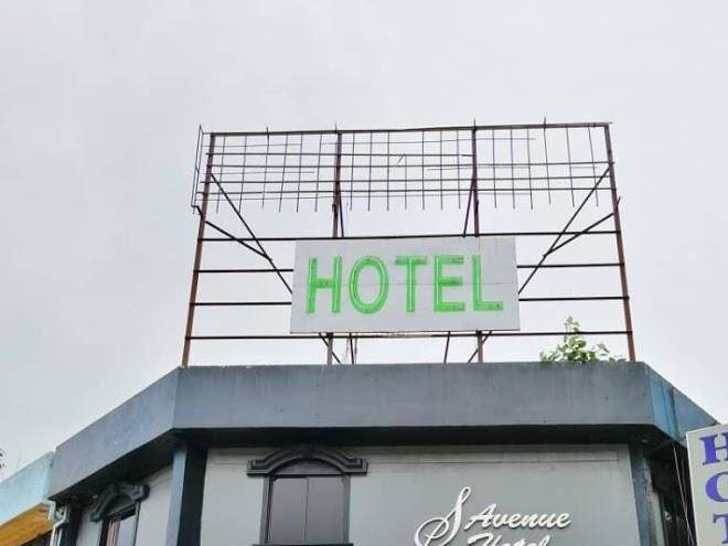 S avenue hotel
