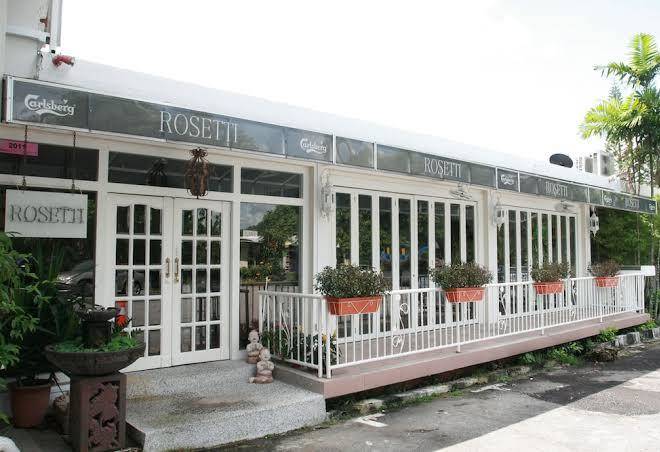 Straits view hotel