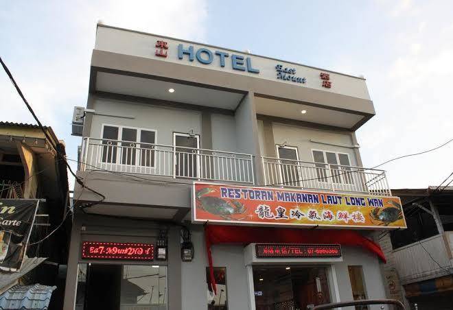 East mount hotel