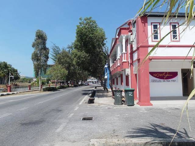 Dnc bay hotel
