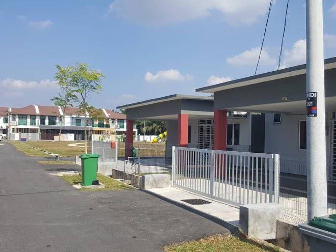 Homestay durian tunggal ainizie idaman 40