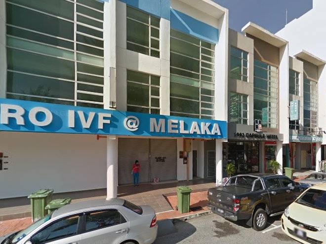 1977 Capsule Hotel Image