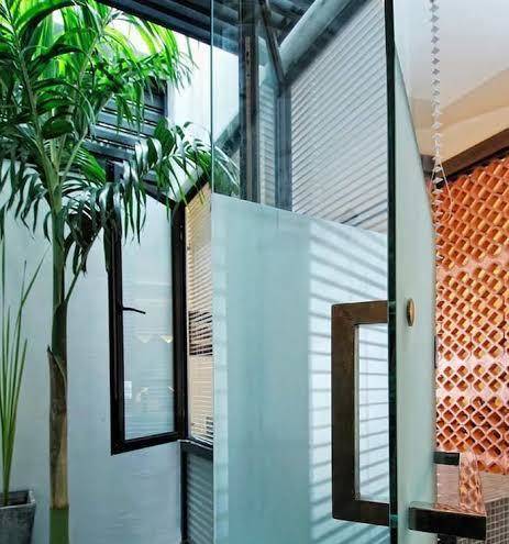 Courtyard heeren boutique hotel