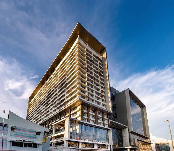 The Straits Hotel And Suites Image